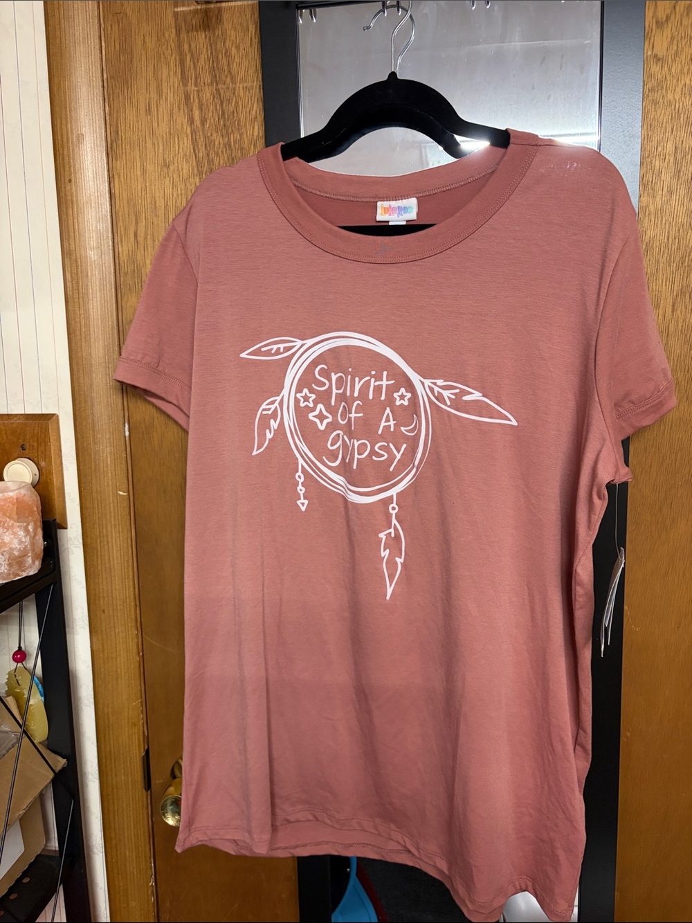 LuLaRoe Dusty Rose 'Spirit of a Gypsy' Short Sleeve Tee